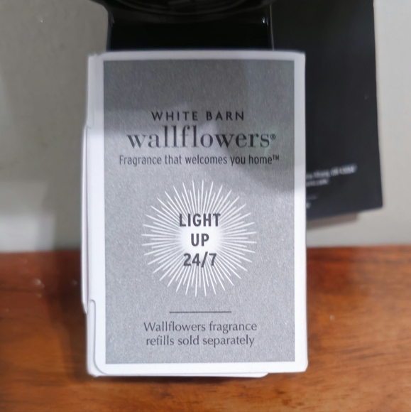 Halloween Wallflower Bath‎ & Body Works Spooky Hearse Projector Night Light NWT - Picture 9 of 11